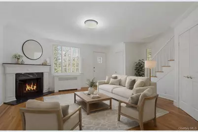 8 Parkway Drive, Pelham, NY 10803 - Photo 3