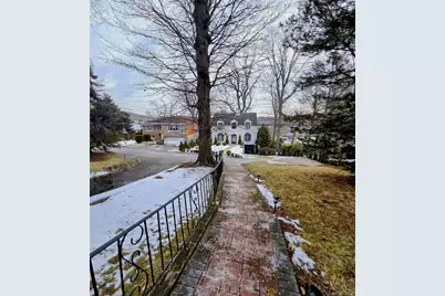 21 Norwood Road, Yonkers, NY 10710 - Photo 3