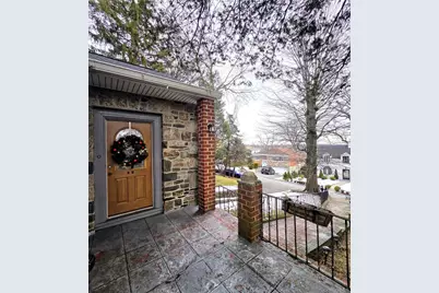 21 Norwood Road, Yonkers, NY 10710 - Photo 5