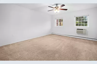 252 Village Drive #252, Hauppauge, NY 11788 - Photo 9