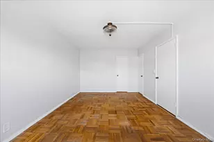 20 Shady Glen Ct, New Rochelle, NY 10805 - Photo 13