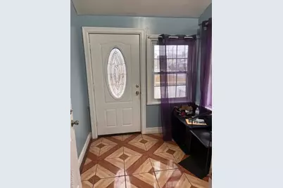 49 Manor Road, Valley Stream, NY 11580 - Photo 7