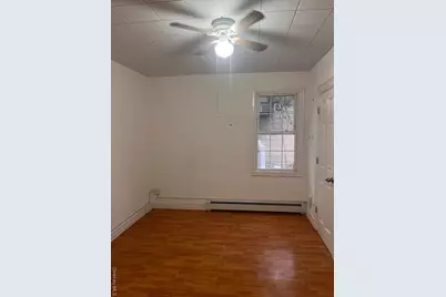 49 Manor Road, Valley Stream, NY 11580 - Photo 5