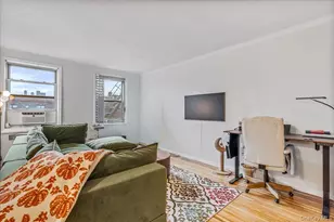 65-74 Saunders St, Rego Park, NY 11374 - Photo 3