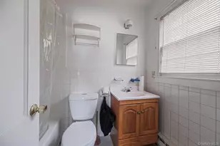 17 Riverside Ave, Mastic Beach, NY 11951 - Photo 15