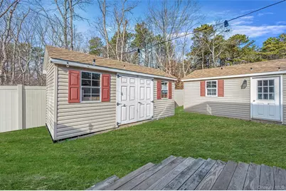 43 Madeline Road, Ridge, NY 11961 - Photo 37