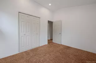 43 Madeline Rd, Ridge, NY 11961 - Photo 19