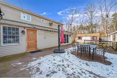 43 Madeline Road, Ridge, NY 11961 - Photo 33