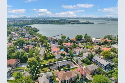 5 Boulevard, Whitestone, NY 11357 - Photo 45