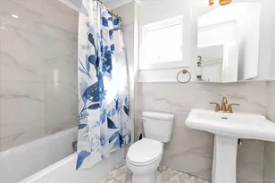 3894 Sands Ln, Seaford, NY 11783 - Photo 17