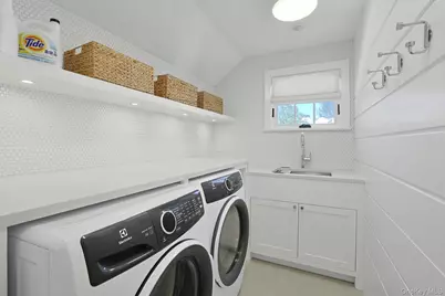 19 Overlook Road, Scarsdale, NY 10583 - Photo 39