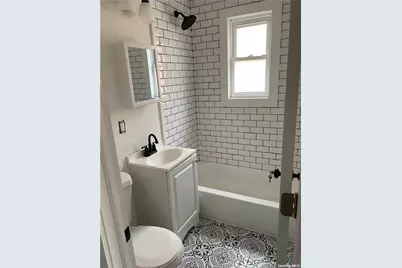 122 E Fulton Street #upper, Long Beach, NY 11561 - Photo 3