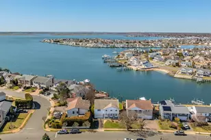 3146 Lee Pl, Bellmore, NY 11710 - Photo 41