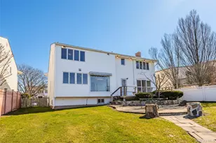 3146 Lee Pl, Bellmore, NY 11710 - Photo 47