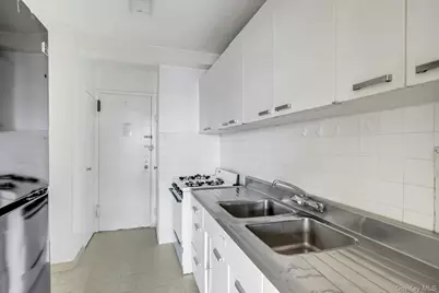 1 Fordham Hill Oval #12C, Bronx, NY 10468 - Photo 7