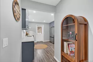 35 Avon Rd, Lake Peekskill, NY 10537 - Photo 5