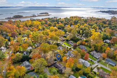 8 Douglas Circle, Rye, NY 10580 - Photo 3