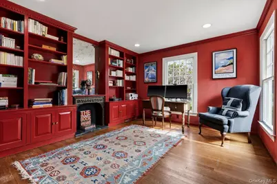 8 Douglas Circle, Rye, NY 10580 - Photo 15