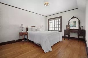 19 Surrey Ln, Yonkers, NY 10710 - Photo 15