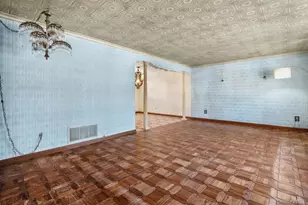 192 Helena Ave, Yonkers, NY 10710 - Photo 5