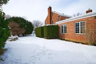 32 Barnard Pl, Manhasset, NY 11030 - Photo 35