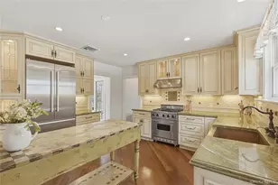 157 Rockland Ave, Mamaroneck, NY 10543 - Photo 9