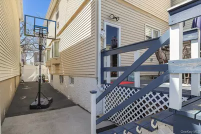 1644 Lurting Avenue, Bronx, NY 10461 - Photo 27