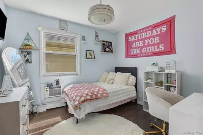 1644 Lurting Avenue, Bronx, NY 10461 - Photo 17