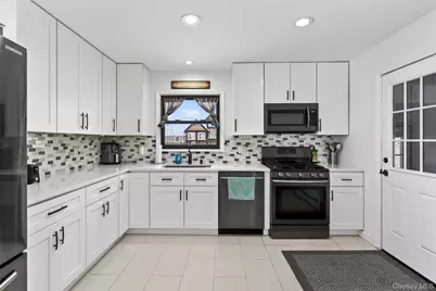 21 Edith Avenue, Saugerties, NY 12477 - Photo 9