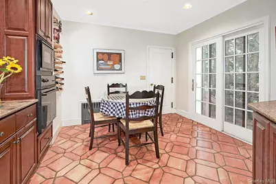 216 Hartsdale Avenue, White Plains, NY 10606 - Photo 15