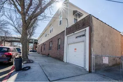 90-19 Liberty Avenue, Ozone Park, NY 11417 - Photo 7