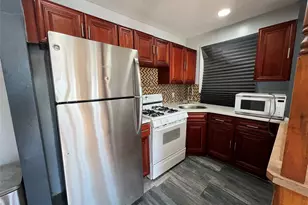 180-11 146th Ave, Jamaica, NY 11434 - Photo 3