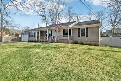 65 Beachfern Road, Center Moriches, NY 11934 - Photo 3