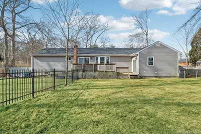 65 Beachfern Road, Center Moriches, NY 11934 - Photo 25