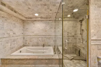 64-04 Utopia Parkway, Fresh Meadows, NY 11365 - Photo 7