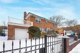 64-04 Utopia Pkwy, Fresh Meadows, NY 11365 - Photo 35