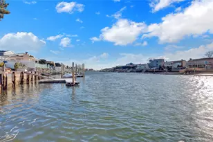 2988 Lee Pl, Bellmore, NY 11710 - Photo 33