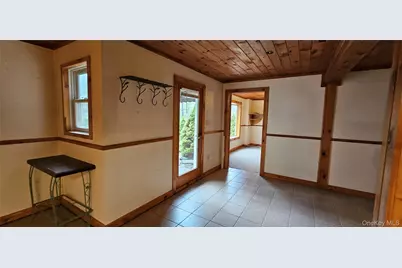 18 Lake Ridge Road #lower, Narrowsburg, NY 12764 - Photo 5