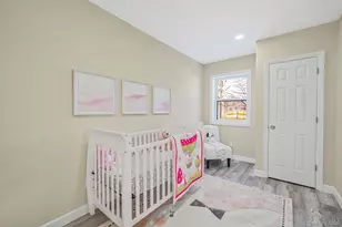 96 Toomey Rd, West Islip, NY 11795 - Photo 9