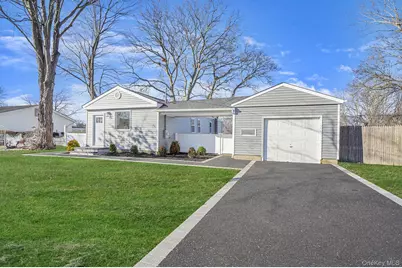 96 Toomey Road, West Islip, NY 11795 - Photo 1