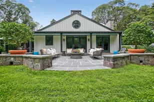343 Chicken Valley Rd, Upper Brookville, NY 11545 - Photo 31