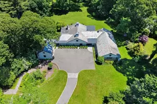 343 Chicken Valley Rd, Upper Brookville, NY 11545 - Photo 47