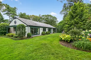 343 Chicken Valley Rd, Upper Brookville, NY 11545 - Photo 3