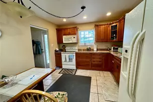 7 Juniper Ln, Pawling, NY 12564 - Photo 9