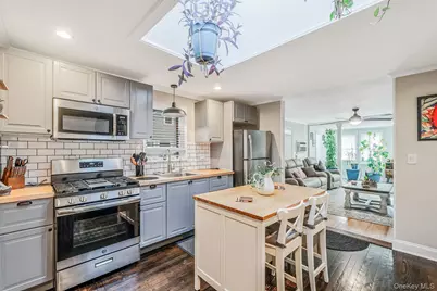 485 3rd Avenue, Bayport, NY 11705 - Photo 15