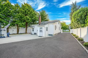 485 3rd Ave, Bayport, NY 11705 - Photo 29