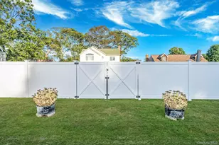 485 3rd Ave, Bayport, NY 11705 - Photo 35