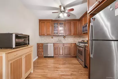 29 Klint Court, Nanuet, NY 10954 - Photo 11