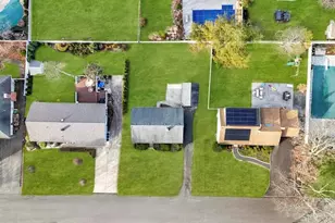 110 Monroe Ave, Patchogue, NY 11772 - Photo 29