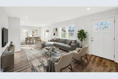 110 Monroe Avenue, Patchogue, NY 11772 - Photo 3